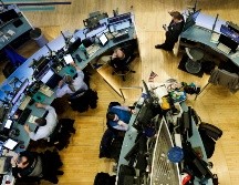 Por sectores, predominaron las pérdidas y estuvieron encabezadas por las empresas de servicios públicos y materiales básicos. EFE/ARCHIVO