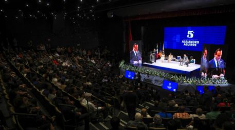 El alcalde de Chapala, Alejandro Aguirre, brindó su quinto informe de gobierno este jueves. EL INFORMADOR/J. Acosta