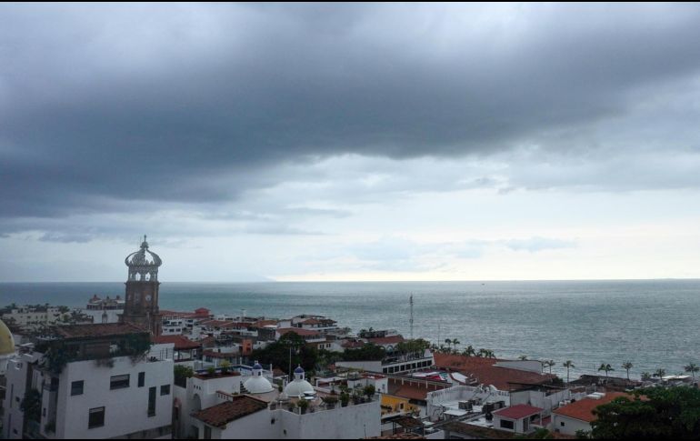 De acuerdo con el aviso especial emitido por Protección Civil Jalisco, el huracán 