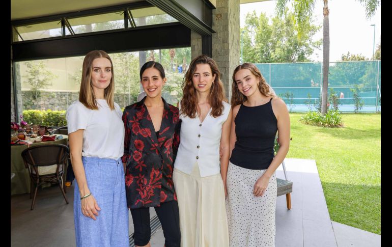 Sofía Pérez, Sofía Ascencio, Natalia Romero y Alexa Bracamontes. GENTE BIEN JALISCO / Revista del 25 de septiembre 2026