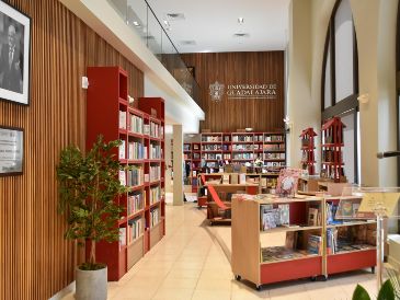 Aspectos de la nueva sede de la Librería Carlos Fuentes en Los Ángeles, Estados Unidos. ESPECIAL / Librería Carlos Fuentes