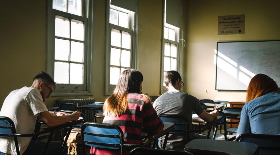 El trámite de la Beca Benito Juárez es gratuito, sin intermediarios y debe realizarlo directamente cada estudiante. ESPECIAL/PEXELS