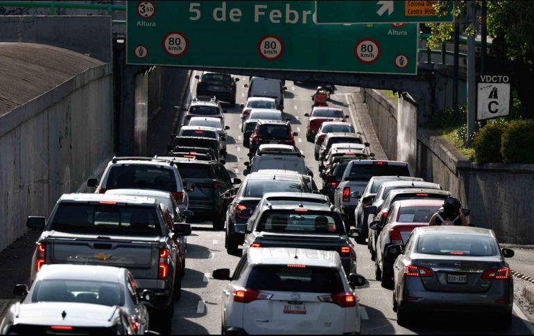 El programa Hoy No Circula se aplica de las 5:00 a las 22:00 horas en todas las alcaldías de la Ciudad de México y en tres zonas conurbadas del Estado de México. SUN/D. Simón