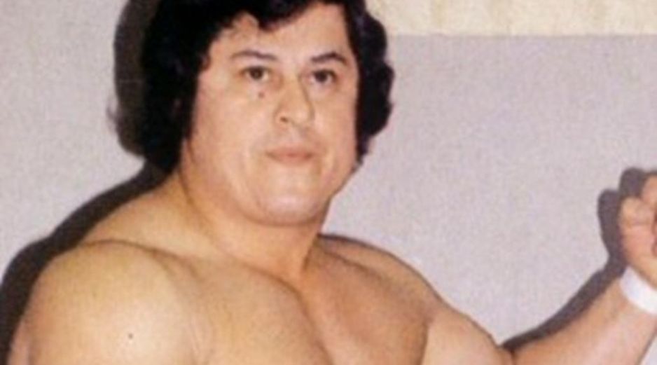 El legendario luchador falleció a los 79 años debido a una insuficiencia renal y cardíaca. ESPECIAL