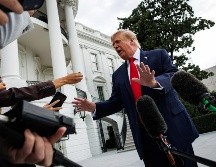 Donald Trump mantiene su disputa contra varios medios de comunicación clave. EFE/S. Corum