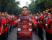 El contingente avanzó por la avenida Paseo de la Reforma con dirección al Zócalo. EFE/S. Gutiérrez