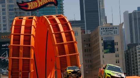 Cualquiera puede regalarte un Hot Wheels, lo importante es el significado que cada persona le dé a ese pequeño automóvil. AP/Mattel