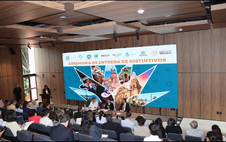 El evento estuvo encabezado por la secretaria de Turismo de Jalisco, Michelle Fridman. EL INFORMADOR / J. Velazcó