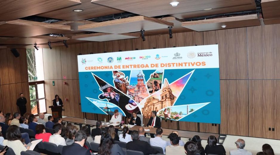 El evento estuvo encabezado por la secretaria de Turismo de Jalisco, Michelle Fridman. EL INFORMADOR / J. Velazcó