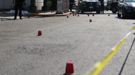 Además de elementos federales y policías estatales, oficiales de la Comisaría municipal de Tlajomulco también acudieron al punto para brindar apoyo. SUN/ARCHIVO