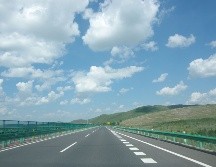 Descubre cuál es la carretera más larga de México, los Estados que atraviesa desde Matamoros hasta Cancún y los mejores consejos para recorrerla. ESPECIAL/PEXELS