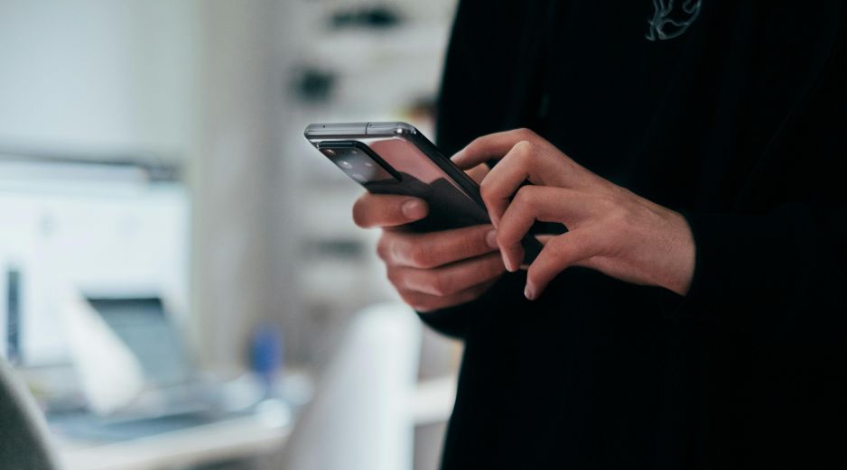 Las compañías telefónicas son las responsables de recabar y proteger la información de los usuarios. UNSPLASH