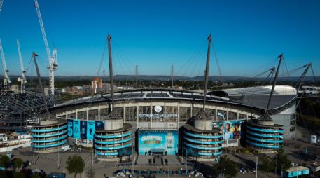 La sanción más temida y que sobrevuela con fuerza sobre el Etihad Stadium es el descenso administrativo de categoría. EFE.