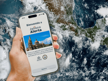 El objetivo de este canal consiste en brindar información oportuna frente a fenómenos meteorológicos adversos. EFE/ NOAA-NHC ESPECIAL/Jalisco Alerta