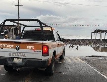 Este fenómeno meteorológico, clasificado como categoría 1 en la escala Saffir-Simpson, mantiene su desplazamiento constante hacia el noroeste del país. ESPECIAL/Protección Civil Colima