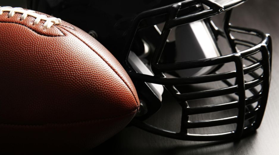 Hay equipos que en este inicio de temporada de NFL las han sufrido en la posición más determinante del campo: la de mariscal. ESPECIAL / CANVA