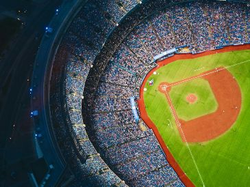 La presencia mexicana vuelve a hacerse notar entre los equipos que mantienen vivo el sueño de conquistar la Serie Mundial. UNSPLASH