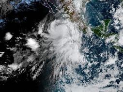 Además del pronóstico de lluvias fuertes a muy fuertes, se esperan fuertes vientos y oleaje alto en las costas de Jalisco por 