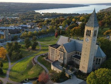Cornell solo expulsó a dos de los agresores y las medidas de "mitigación" para el resto incluyeron escribir un ensayo. UNSPLASH