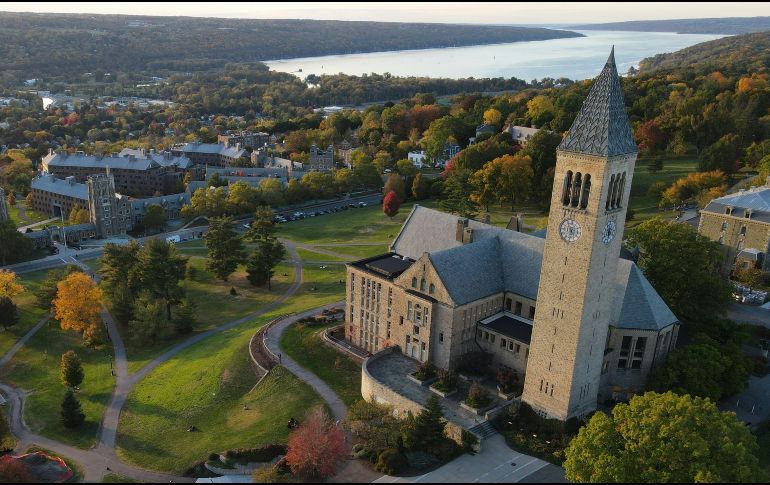 Cornell solo expulsó a dos de los agresores y las medidas de 