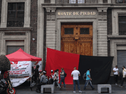 Desde el estallido de la huelga el 1 de octubre de 2025, más de 300 sucursales a nivel nacional han permanecido con las cortinas abajo, afectando directamente a miles de usuarios que dependen del préstamo prendario para sortear emergencias económicas. SUN/ARCHIVO