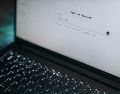 Especialistas analizan los retos y oportunidades que representa la inteligencia artificial para la educación. UNSPLASH.