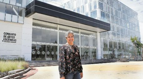 María Luisa Meléndrez, directora del Conjunto de Artes Escénicas de la Universidad de Guadalajara, durante una entrevista con motivo del primer aniversario del recinto. EL INFORMADOR/ Archivo