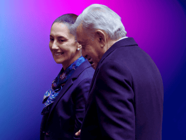 Según Loret, la Presidenta Sheinbaum está "asfixiada por la sombra gigantesca de su antecesor, Andrés Manuel López Obrador". SUN / ARCHIVO