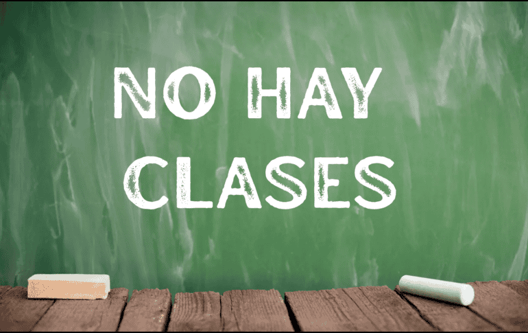 El lunes 2 de noviembre de 2026 habrá suspensión oficial de labores docentes por la conmemoración del Día de Muertos. ESPECIAL / CANVA