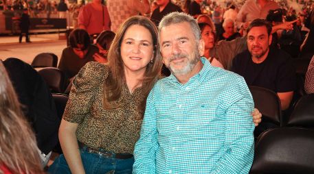 Maricarmen González y Álvaro Leaño. GENTE BIEN JALISCO / Revista del 2 de octubre 2026