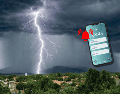 La fuerza de esta descarga eléctrica al tocar tierra fue tan brutal y repentina que generó una vibración superficial sumamente intensa en la zona cero, sacudiendo ventanas y estructuras ligeras a su alrededor.  CANVA