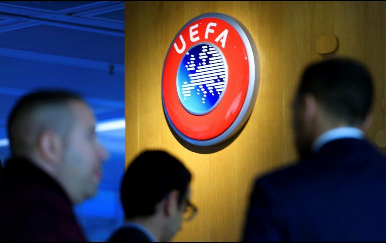 La UEFA confirmó la recepción de la documentación y aseguró que sus Inspectores de Ética y Disciplina se encuentran examinando minuciosamente los archivos entregados. EFE / ARCHIVO