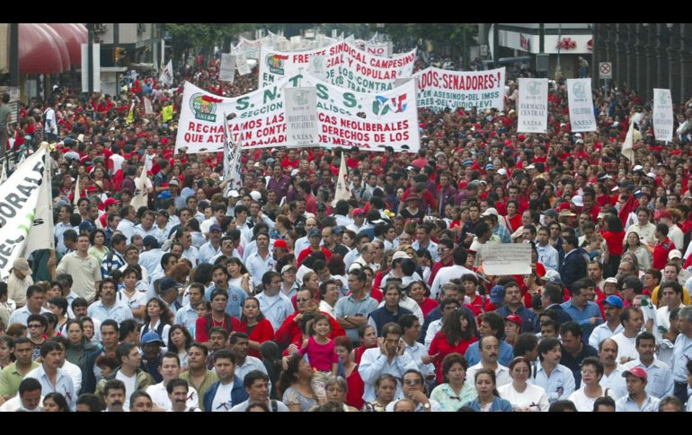 Los manifestantes acusaron falta de personal, medicamentos e insumos, así como fallas en equipos quirúrgicos. EL INFORMADOR/ARCHIVO