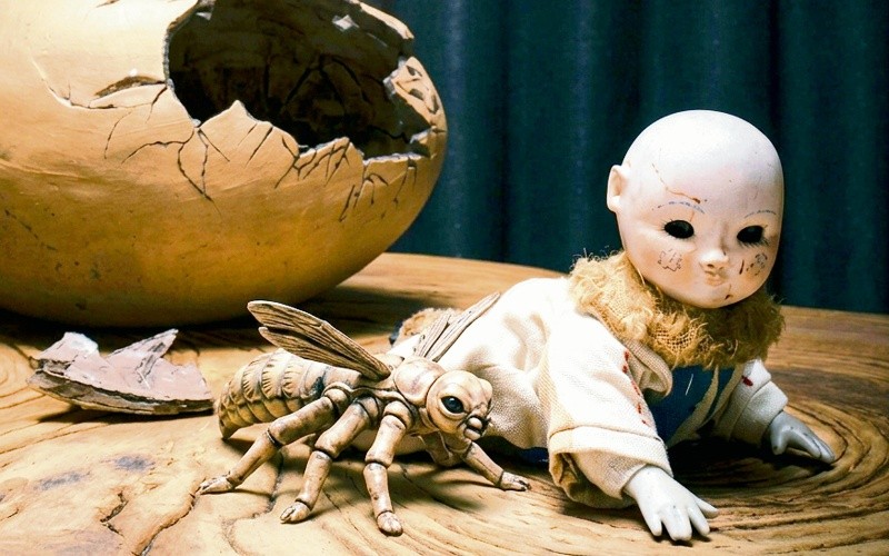 “Teatro Secreto”, dirigido por Diego Martínez, despliega ante el espectador una narrativa experimental construida mediante técnica mixta. ESPECIAL&nbsp;