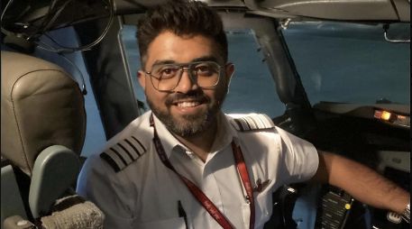El capitán Smit Machchhar habla por primera vez desde el hospital tras evitar que su copiloto estrellara un avión de Flydubai con 174 pasajeros rumbo a Tel Aviv. AFP/ARCHIVO
