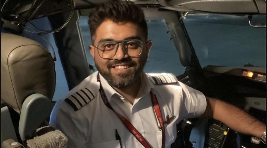 El capitán Smit Machchhar habla por primera vez desde el hospital tras evitar que su copiloto estrellara un avión de Flydubai con 174 pasajeros rumbo a Tel Aviv. AFP/ARCHIVO