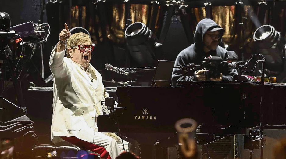 El músico y cantautor ofreció el primero de los dos shows con los que se despedirá de México. EL UNIVERSAL
