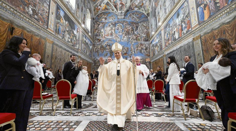 El Papa León XIV advirtió sobre los riesgos de la Inteligencia Artificial (IA) y llamó a distinguir entre la creación humana y lo generado por las máquinas. “A los algoritmos les falta la chispa de lo humano”, afirmó.  ESPECIAL