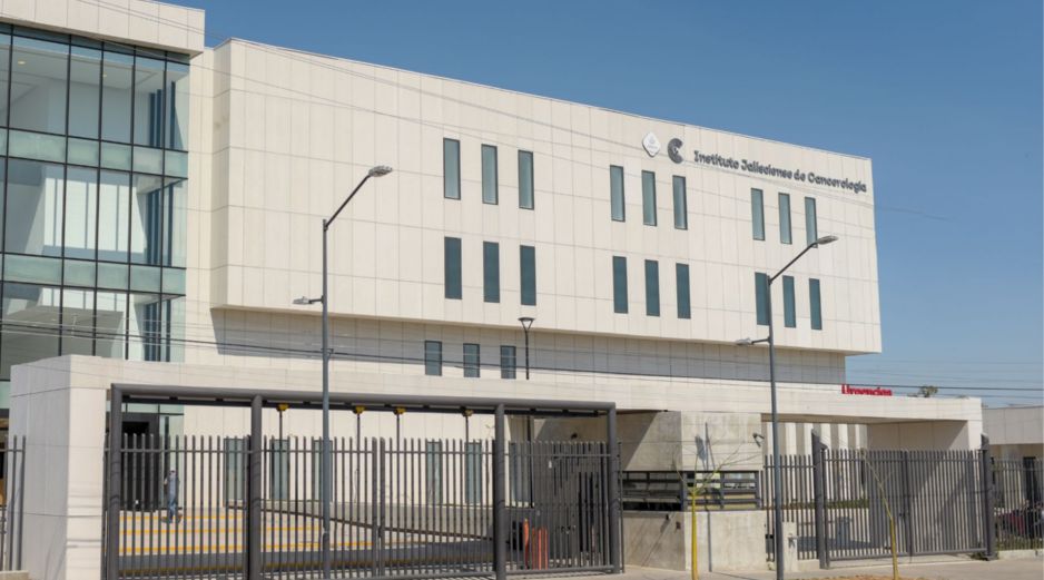 El Instituto Jalisciense de Cancerología, así como otros hospitales de Jalisco, ofrece mastografías gratuitas durante octubre para promover la detección oportuna del cáncer de mama. ESPECIAL.