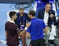 Daniil Medvedev fue descalificado en la segunda semifinal del torneo ATP 500 de Beijing, por lo que el serbio Novak Djokovic se metió en la final. EFE / J. Lee