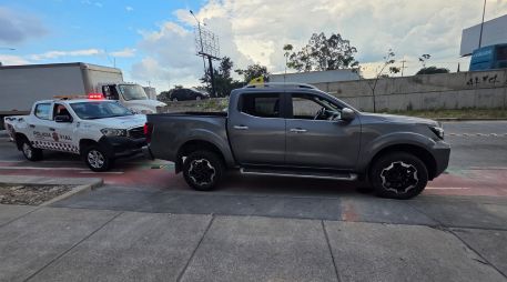 La camioneta quedó asegurada y fue reconocida por su propietario. ESPECIAL/Policía de Tlaquepaque