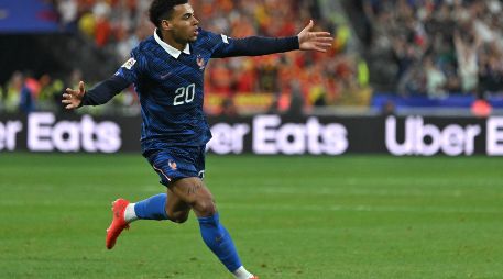 Zidane inició su etapa al frente como técnico de Francia con victorias sobre Turquía y Bélgica antes de empatar con Italia en su debut en casa el viernes. EFE / F. ABDULLAH