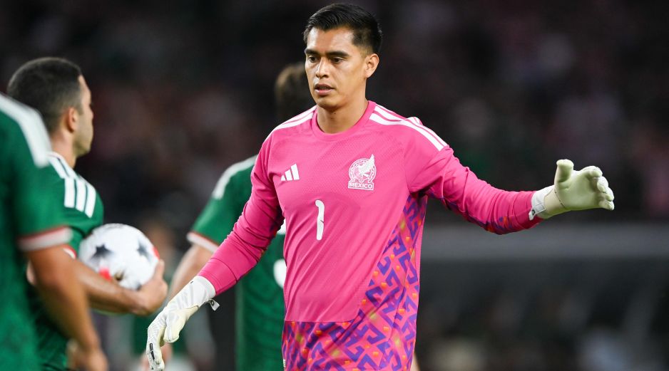 Rafael Márquez le dio a Rangel el respaldo necesario después de cometer una serie de errores contra Estados Unidos. IMAGO7