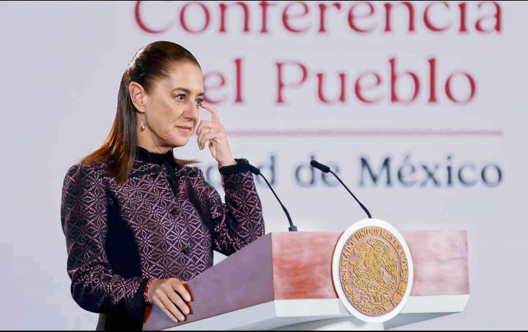 Claudia Sheinbaum lanzó un extrañamiento al gobierno de Querétaro. EL UNIVERSAL