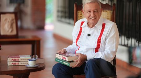 López Obrador presentó su libro 