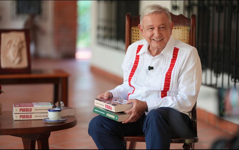 López Obrador presentó su libro 