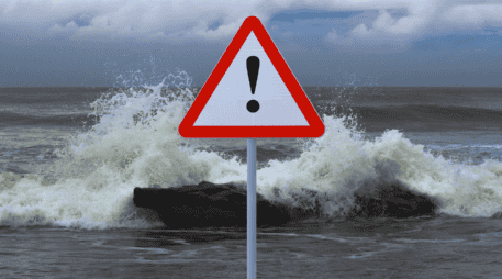 Actualmente, este sistema meteorológico presenta un 90% de probabilidad para convertirse en una depresión tropical o tormenta en las próximas 48 horas. ESPECIAL / CANVA