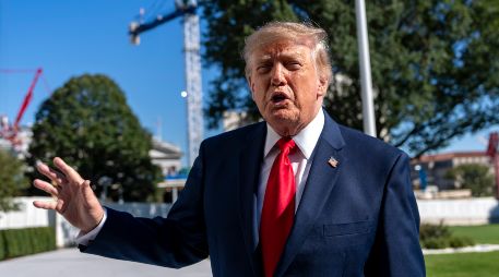 Donald Trump volvió a encender la polémica al burlarse de la reacción de Sheinbaum cuando le cambió el nombre al golfo de México. EFE/B. Cash