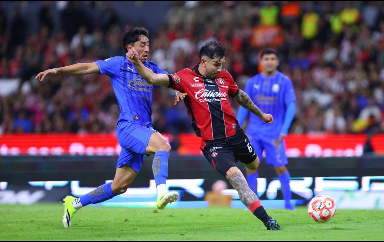 La afición de ambos clubes tapatíos se hizo presente durante la preventa y los boletos se agotaron en menos de tres horas. IMAGO7