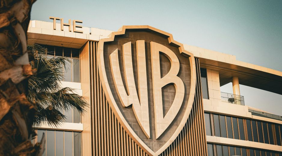 De acuerdo con la compañía, Paramount y Warner Bros. producirán en conjunto al menos 30 películas para salas de cine cada año y más de 180 programas y series de televisión. UNSPLASH